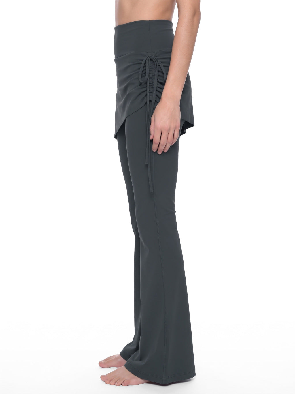 AV Women's Skirted Flare Yoga Leggings | High-Waisted Activewear