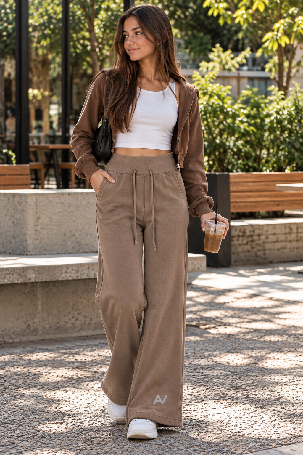 AV Vintage Washed Flared Fleece Trousers – Women’s Wide-Leg Streetwear